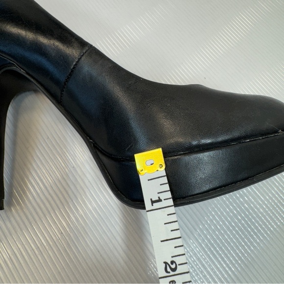 Call it Spring Black Leather Platform Heels Size 7 - Picture 11 of 13